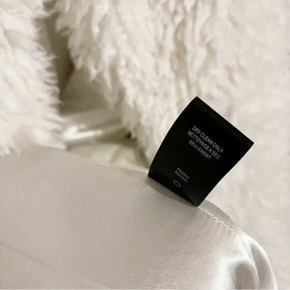 Regal Faux Fur Ivory Curly Faux Lamb Balmacaan Coat. Size 1X. - Picture 9 of 10